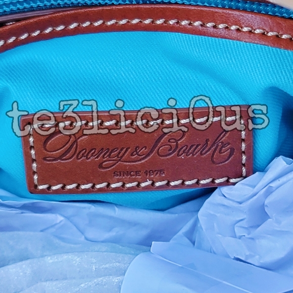 DISNEY DOONEY & BOURKE WINNIE THE POOH SATCHEL - Picture 10 of 10